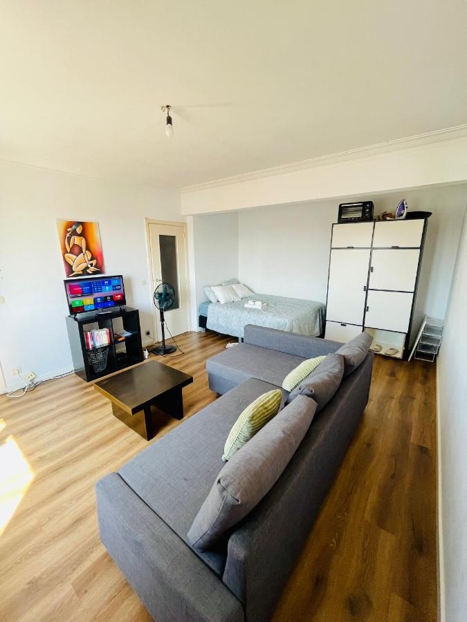 Cozy Studio Near Center Apartment Bruxelles Exterior foto